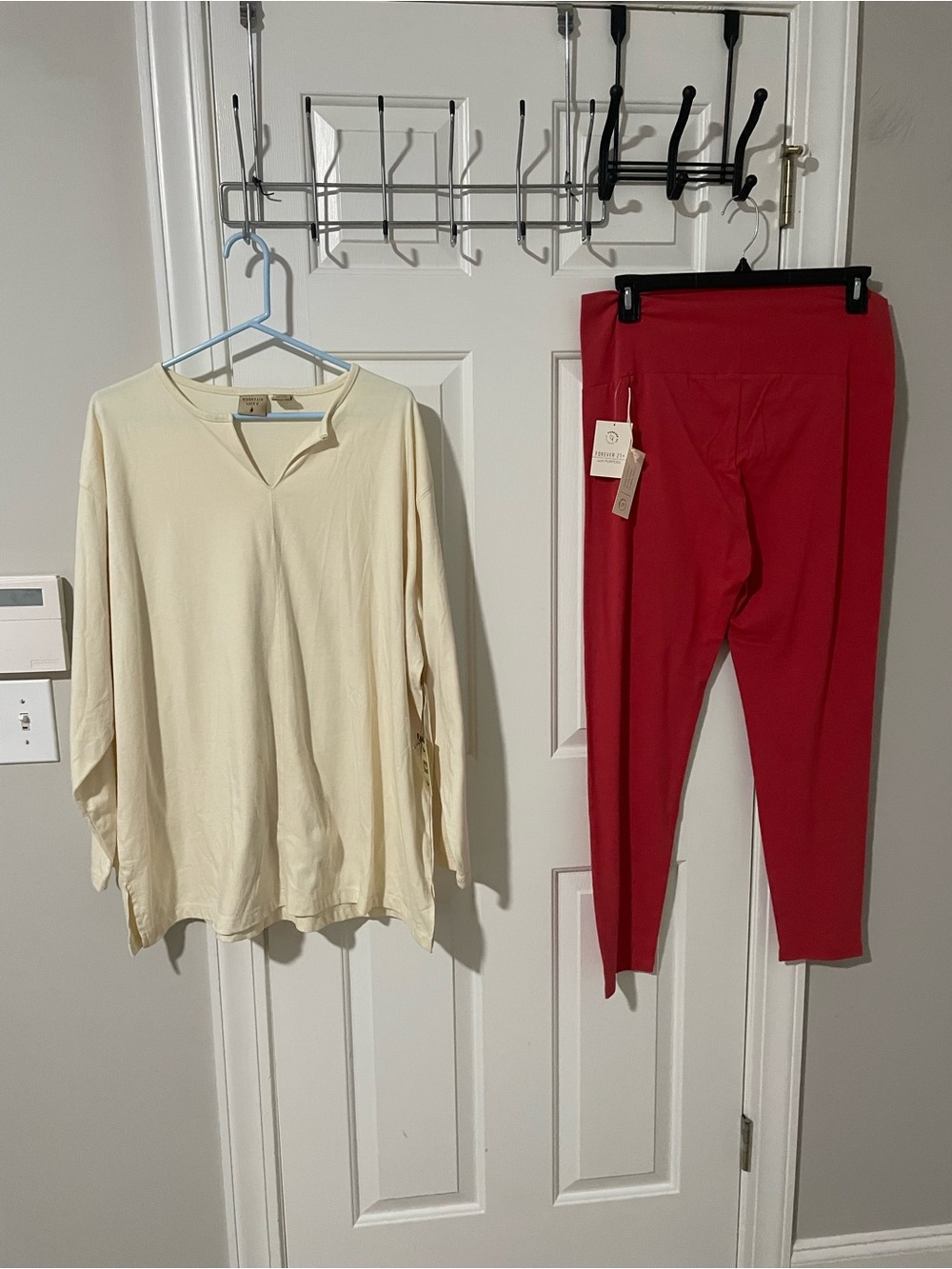 Women’s Red High-Rise Leggings mountain lake tunic cream all new